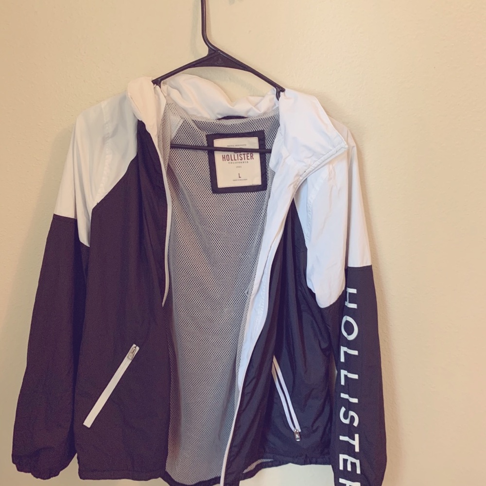 Holister windbreaker